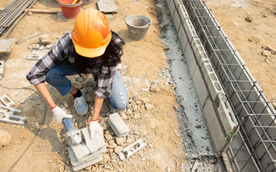 Concrete boom pump